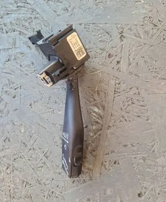 Volkswagen Touran I Wiper control stalk 1K0953519H