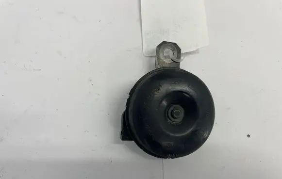 Toyota RAV 4 (XA50) Horn signal 8651020280
