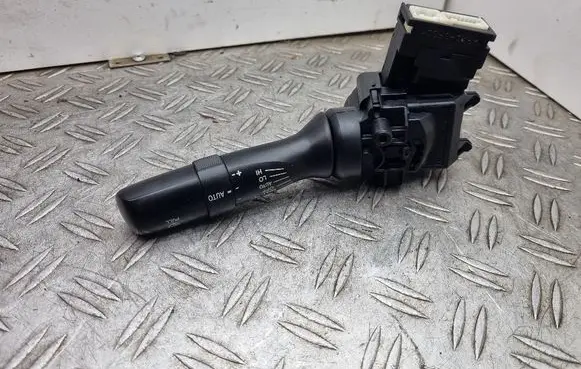 Lexus GS 300 350 430 450H Wiper control stalk 30551 3055117F166 17F166