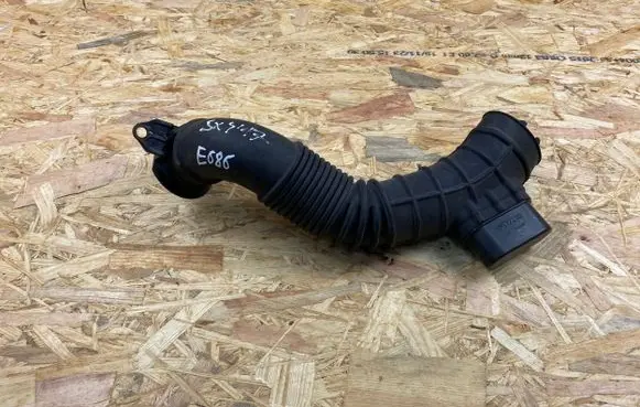 KIA Niro Air intake duct part 28210AT100