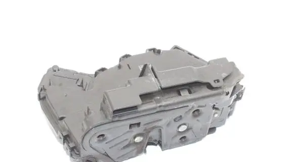 Seat Arona Rear door lock 5TA839016K