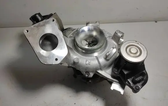 BMW 5 G30 G31 G38 Turbo 8587540 17459710040 A147510376838