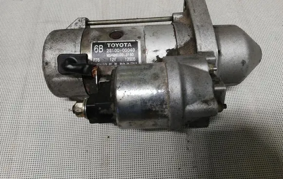 Toyota Avensis T250 Starter motor 281000G040