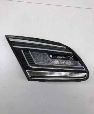 Volkswagen PASSAT CC Tailgate rear/tail lights 3C8945307S S00075865 81180101