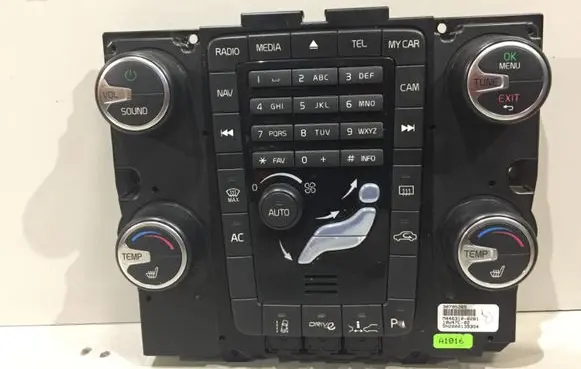 Volvo S60 Climate control unit 30795265 M4463100281 10W47E02