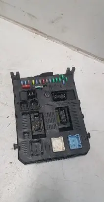 Peugeot 407 Comfort/convenience module 281171731B 216760315B 281174310A