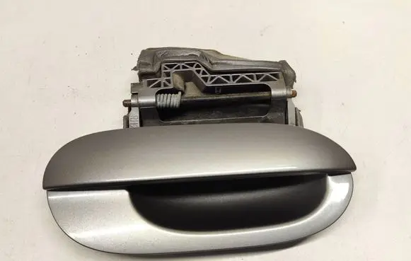 BMW 5 E39 Front door exterior handle 8245462 51218245462
