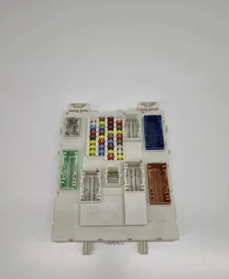 Ford Kuga II Fuse box set F1FT14A073EE