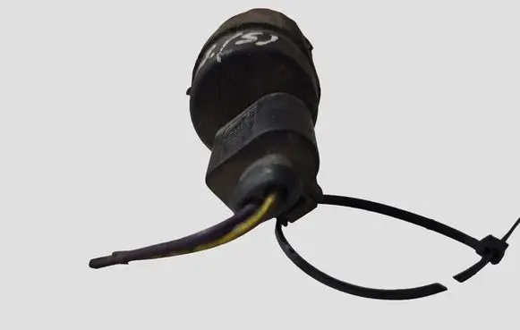 Audi A6 S6 C6 4F Windscreen/windshield washer pump PA6GBGF30 1J0973722