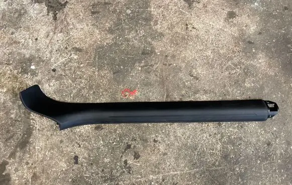 Audi A5 8T 8F Front sill trim cover 8F0853906