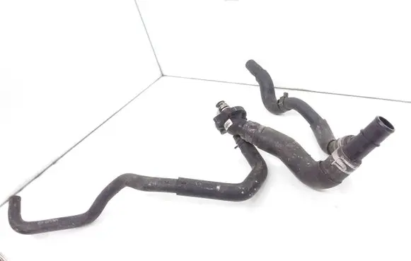 Mazda 3 II Engine coolant pipe/hose