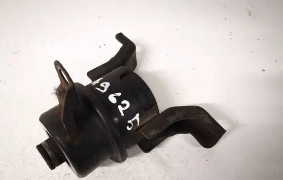 Ford Maverick Engine mount bracket
