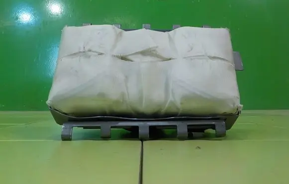 Toyota Prius (XW20) Passenger airbag 