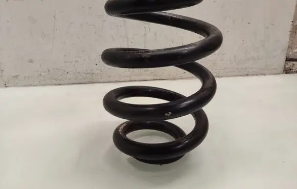 Volkswagen Transporter - Caravelle T5 Rear coil spring
