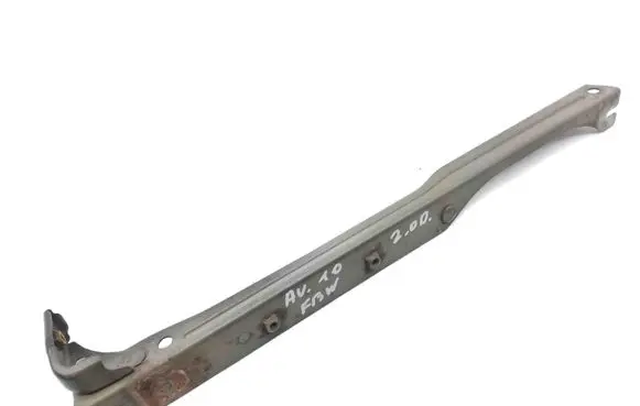 Toyota Avensis T270 Radiator support slam panel