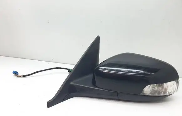 Volvo V50 Front door electric wing mirror