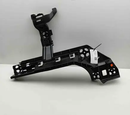 BMW X2 F39 Rear bumper mounting bracket 9466851