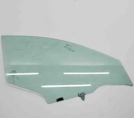 Nissan Qashqai Front door window glass four-door 43R001582