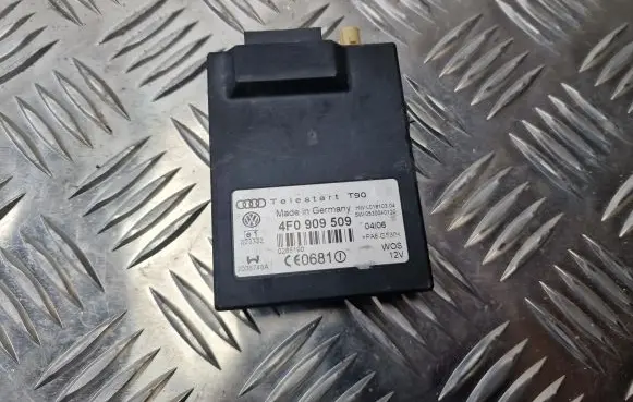 Volkswagen PASSAT B6 Auxiliary heating control unit/module 4F0909509