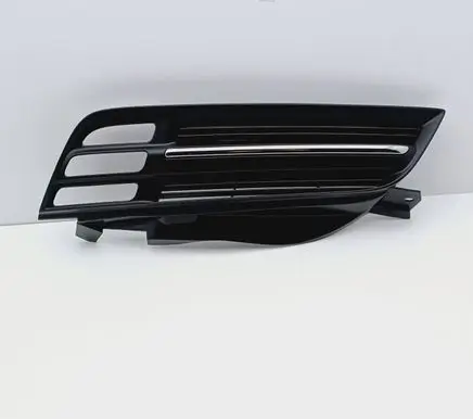 Nissan Micra Front bumper lower grill 62330AX600