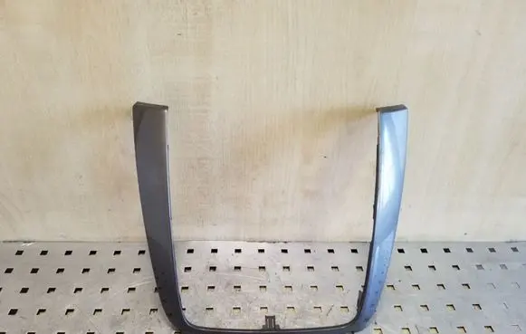 Toyota Avensis Verso Radio/GPS head unit trim 5541444030