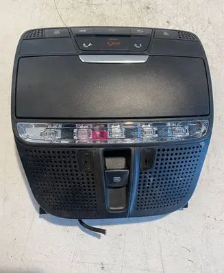 Mercedes-Benz C W205 Front seat light A0009002507 A0009068503