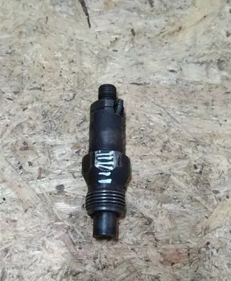 Fuel injector