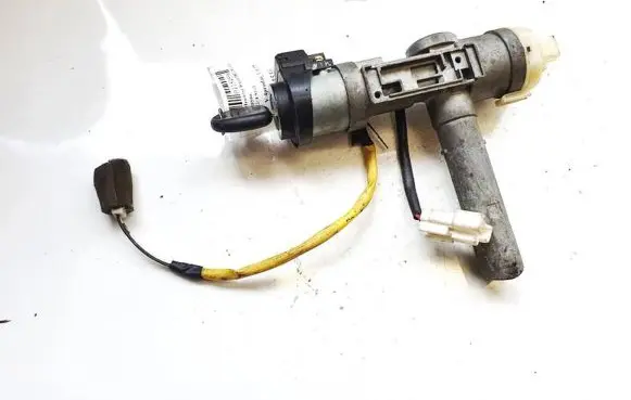 Hyundai Trajet Ignition lock