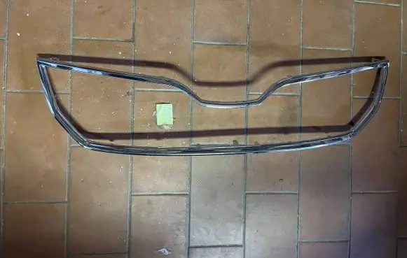 Skoda Octavia Mk3 (5E) Front grill 5E0853761A 81H1538