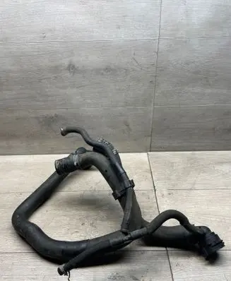 Volkswagen Golf VII Engine coolant pipe/hose 5q0121049