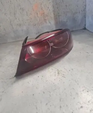 Alfa Romeo 159 Rear/tail lights 50504818
