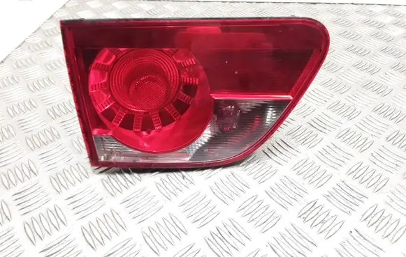 Seat Altea XL Tailgate rear/tail lights 5P8945093D 5P8945107B VP7CVX13405B