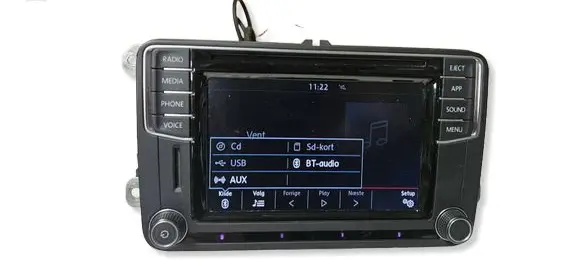 Volkswagen Touran III Radio/CD/DVD/GPS head unit 5K7035200L MIBSTD2 VWZAZ2W0868356
