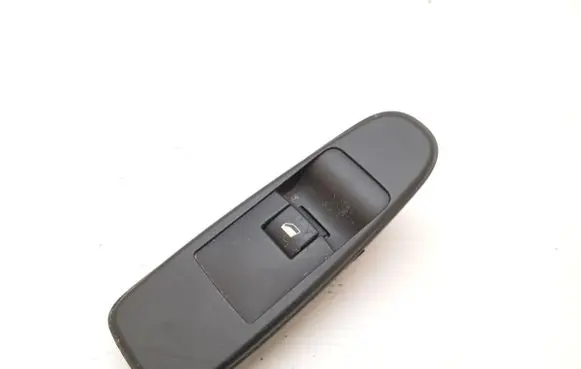 Citroen C4 I Picasso Quarter vent window switch 96639377ZD