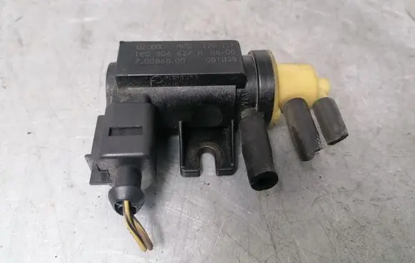 Volkswagen Tiguan Turbo solenoid valve 1K0906627A