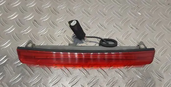 Toyota Avensis T250 Third/center stoplight