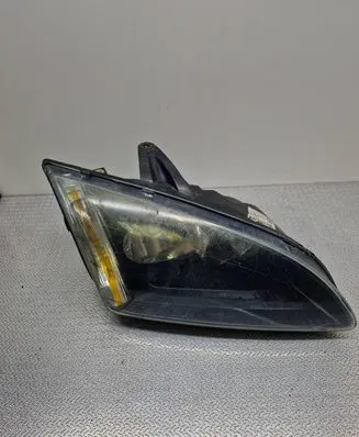 Ford Focus Headlight/headlamp 4M5113K060AA VP4M5X13K060AA
