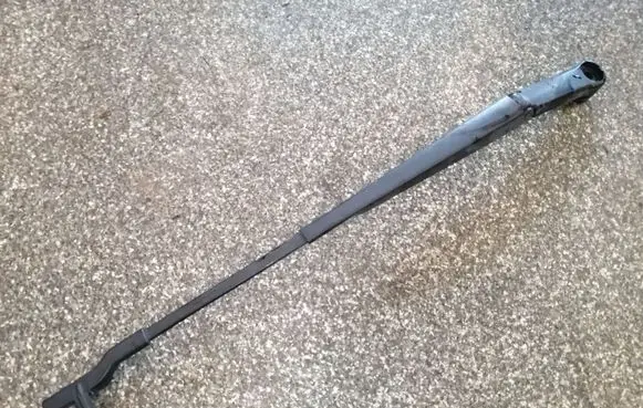 Citroen C4 Grand Picasso Front wiper blade arm 9654063680