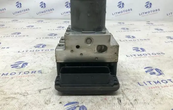 BMW 5 F10 F11 ABS Pump 34516799515 6799515