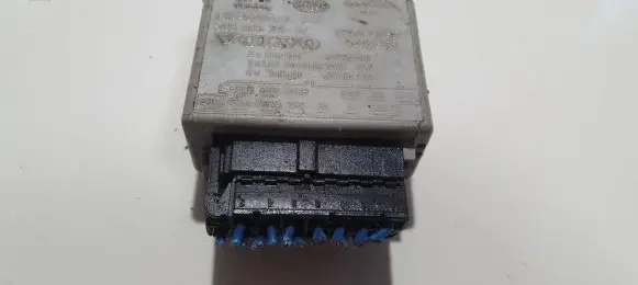 Volvo S70 V70 V70 XC Light module LCM 9442303 5KG00531107