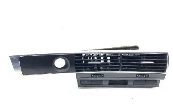 Audi A6 S6 C6 4F Dashboard side air vent grill/cover trim 4F1820951
