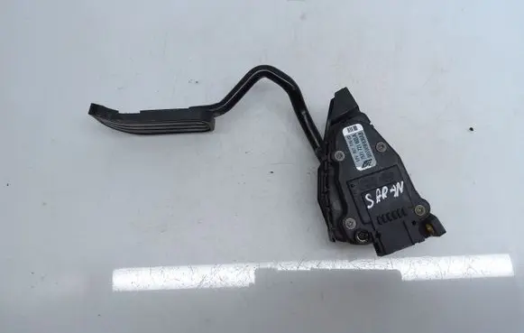 Volkswagen Sharan Accelerator throttle pedal 7M1721603A