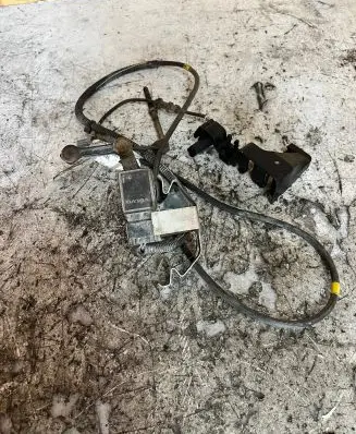 Volvo XC90 Air suspension front height level sensor 8622446 8622448