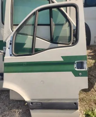 Renault Master II Front door