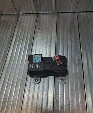 Hyundai H-1, Starex, Satellite Central locking motor 957404A000