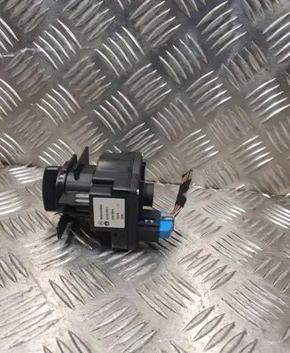 Mercedes-Benz A W169 Light switch 1695451004 0187664 32220101