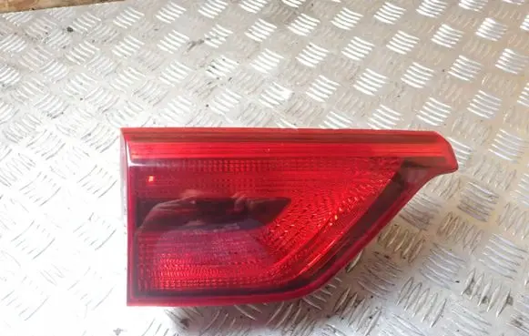 KIA Sportage Tailgate rear/tail lights 92405F10