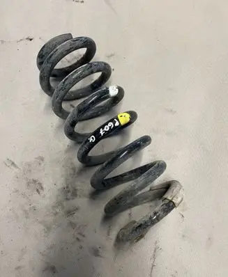Peugeot 607 Rear coil spring