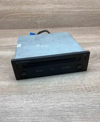 Volkswagen PASSAT B5.5 CD/DVD changer 1J0035119B