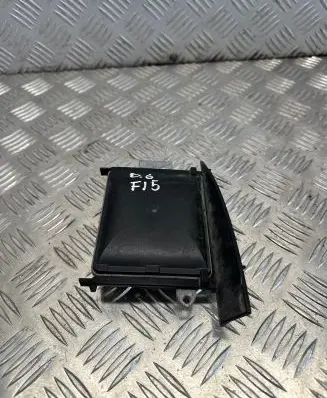 BMW X5 F15 Blind spot module 6867158 00001635 0000015C